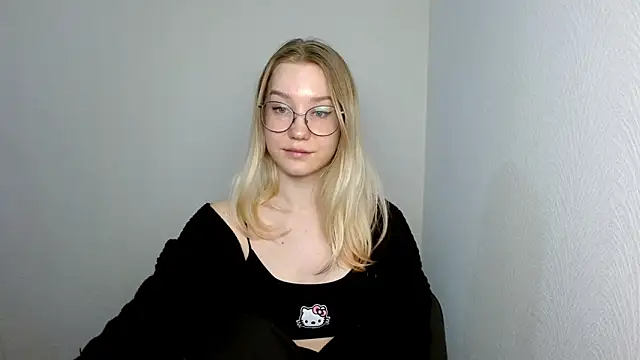 Snapshot of cindi_hot chatting on 20, 3, 2025 cindi hot online show from 20, 3, 2025