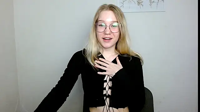 Snapshot of cindi_hot chatting on 21, 3, 2025 cindi hot online show from 21, 3, 2025