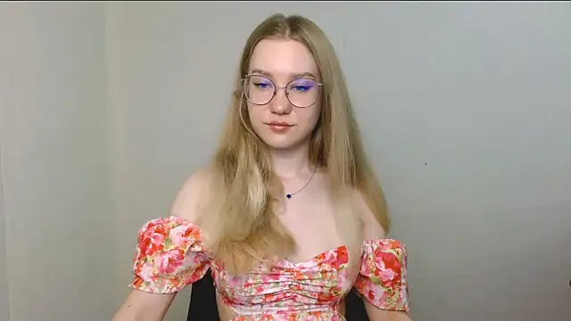 cindi hot online show from 7, 7, 2026