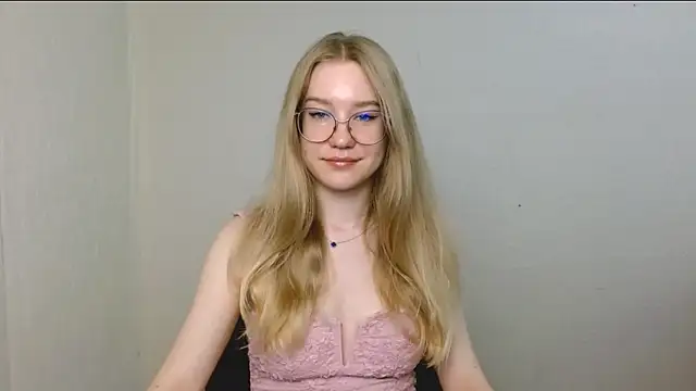 cindi hot online show from 11, 7, 2026
