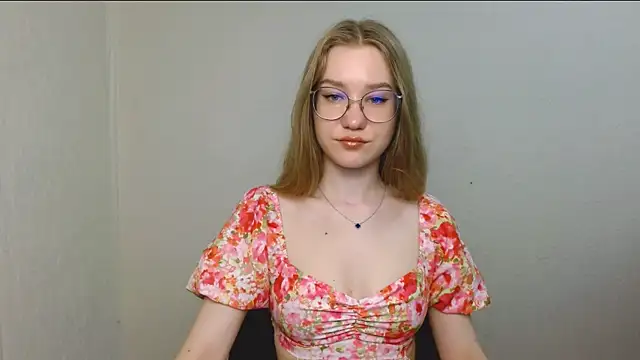 cindi hot online show from 17, 7, 2026