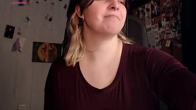 Saya sweet online show from 11, 2, 2026