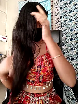 Parinaaz18 online show from 9, 9, 2025