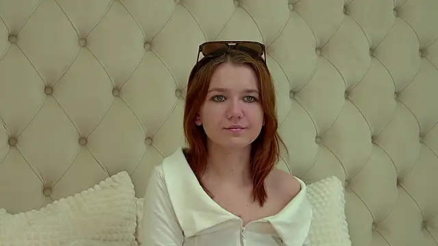 LessySmith online show from 7, 3, 2025