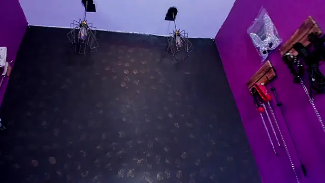 Alexa Slave online show from 22, 11, 2025