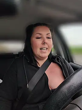 -BonnieBlack- online show from 13, 4, 2026