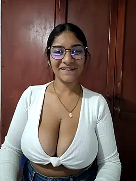 Sofythom1 online show from 11, 2, 2026