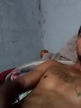 Snapshot of josevazk37 chatting on 10, 7, 2026 josevazk37 online show from 10, 7, 2026