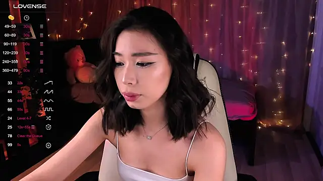 Snapshot of sensualily chatting on 29, 12, 2024 sensualily online show from 29, 12, 2024