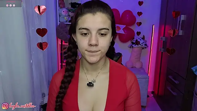 Layla castilloo online show from 20, 2, 2026