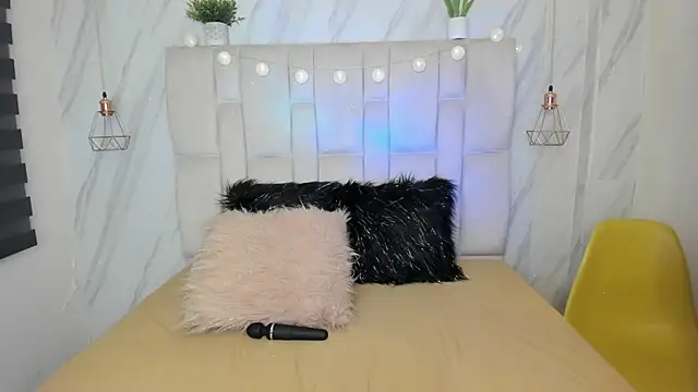 Esteff  o2 online show from 25, 2, 2025