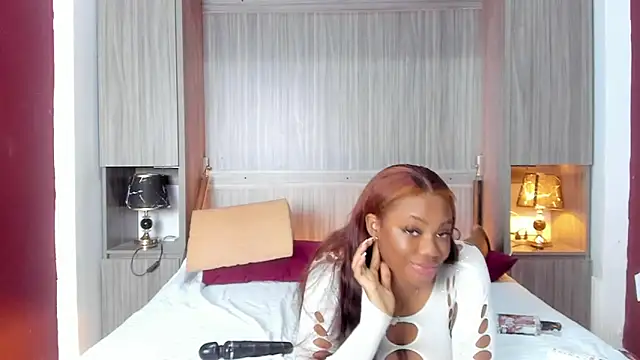 Snapshot of KendallRosse1 chatting on 14, 1, 2025 KendallRosse1 online show from 14, 1, 2025