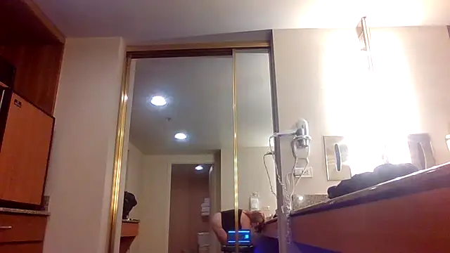 Snapshot of urgoodtime chatting on 3, 12, 2025 urgoodtime online show from 3, 12, 2025