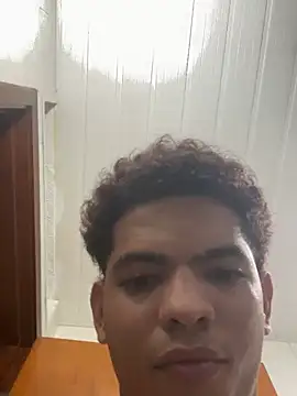 Snapshot of RDbruto chatting on 27, 12, 2024 RDbruto online show from 27, 12, 2024