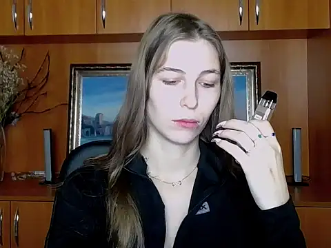 StrangerGi online show from 29, 11, 2025