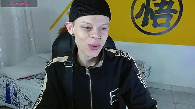 Matthew Boy  online show from 22, 1, 2025