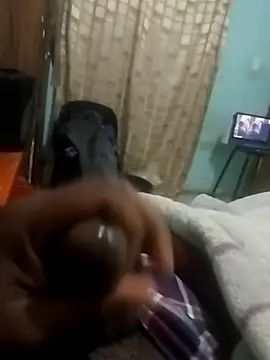 Snapshot of mznsi chatting on 5, 6, 2026 mznsi online show from 5, 6, 2026
