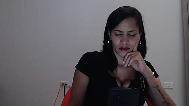 ambarsmith02 online show from 16, 2, 2025