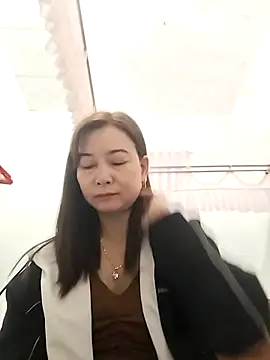 Snapshot of Sexy-ladyboobs20 chatting on 11, 1, 2025 Sexy-ladyboobs20 online show from 11, 1, 2025