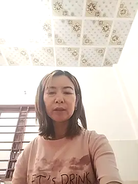 Snapshot of Sexy-ladyboobs20 chatting on 10, 9, 2025 Sexy-ladyboobs20 online show from 10, 9, 2025