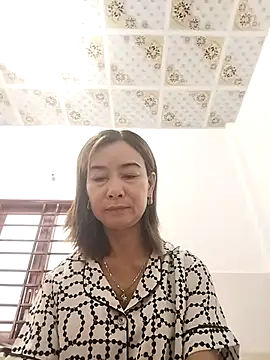 Snapshot of Sexy-ladyboobs20 chatting on 1, 10, 2025 Sexy-ladyboobs20 online show from 1, 10, 2025