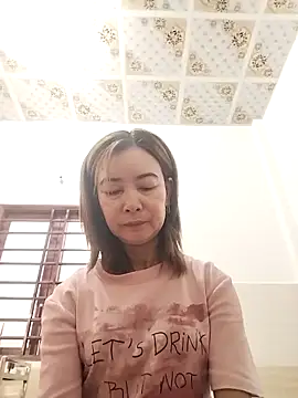 Snapshot of Sexy-ladyboobs20 chatting on 12, 10, 2025 Sexy-ladyboobs20 online show from 12, 10, 2025