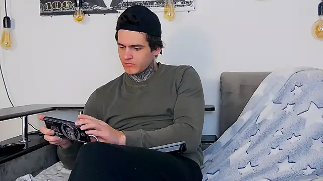 CarterCole online show from 10, 1, 2026