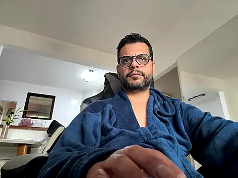 Snapshot of HornyBeachBoyBR chatting on 20, 6, 2026 HornyBeachBoyBR online show from 20, 6, 2026