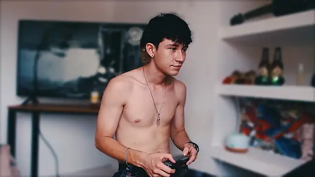 Snapshot of Catiro_21 chatting on 10, 11, 2025 Catiro 21 online show from 10, 11, 2025