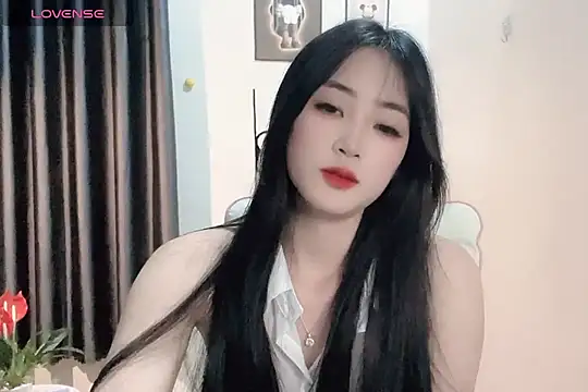 Snapshot of _Aimy_ chatting on 20, 1, 2025 Aimy online show from 20, 1, 2025
