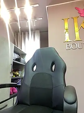 AmmyJones  online show from 22, 11, 2025