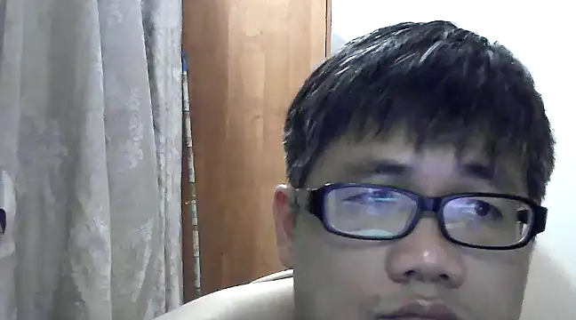 Snapshot of findagirlfriend chatting on 1, 1, 2025 findagirlfriend online show from 1, 1, 2025