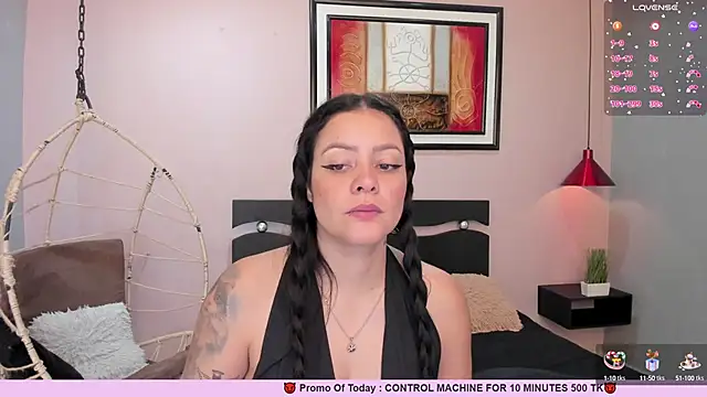 Snapshot of StefyGil_ chatting on 5, 3, 2025 StefyGil online show from 5, 3, 2025