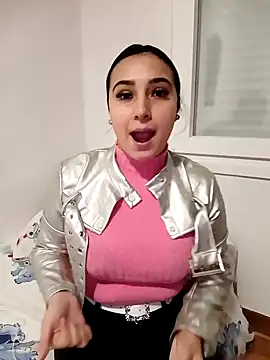 Juanamd1 online show from 4, 12, 2024