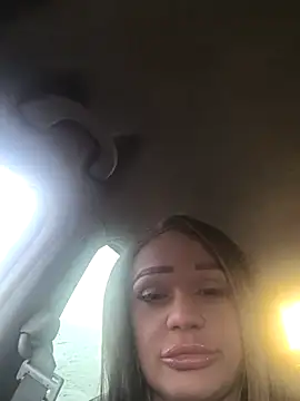 Snapshot of ImCarolinaCutiexxx chatting on 25, 9, 2025 ImCarolinaCutiexxx online show from 25, 9, 2025