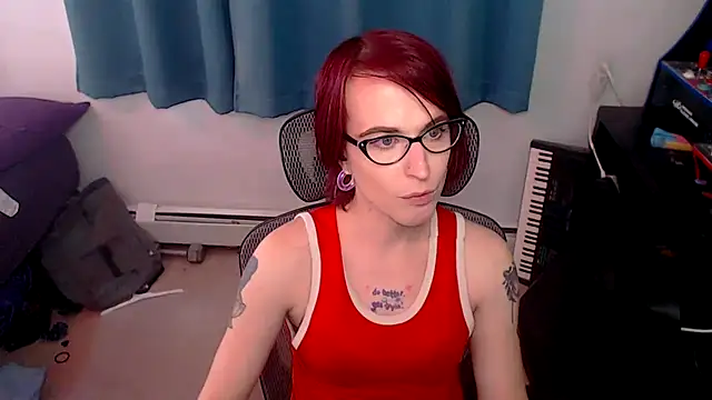 Snapshot of RyffBurnz chatting on 10, 11, 2025 RyffBurnz online show from 10, 11, 2025