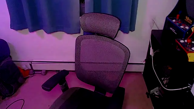 Snapshot of RyffBurnz chatting on 3, 12, 2025 RyffBurnz online show from 3, 12, 2025