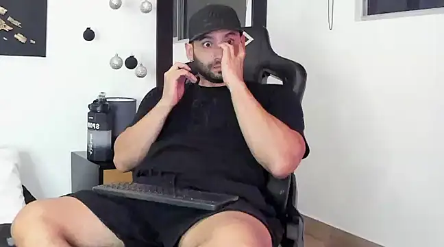 Dereck vega online show from 13, 12, 2024