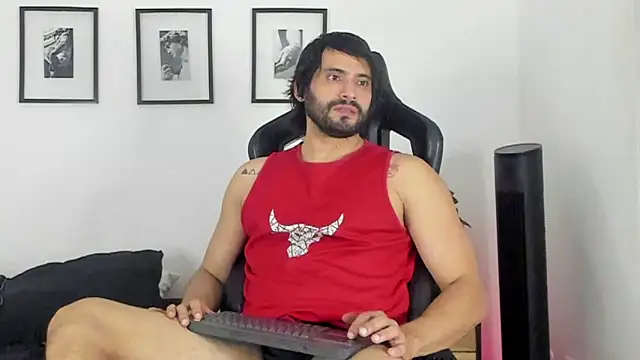 Snapshot of Dereck_vega chatting on 11, 7, 2026 Dereck vega online show from 11, 7, 2026