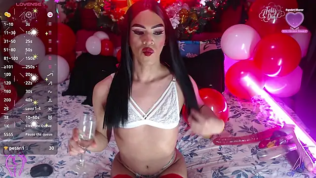 Snapshot of MARGOTFERRER chatting on 15, 2, 2025 MARGOTFERRER online show from 15, 2, 2025