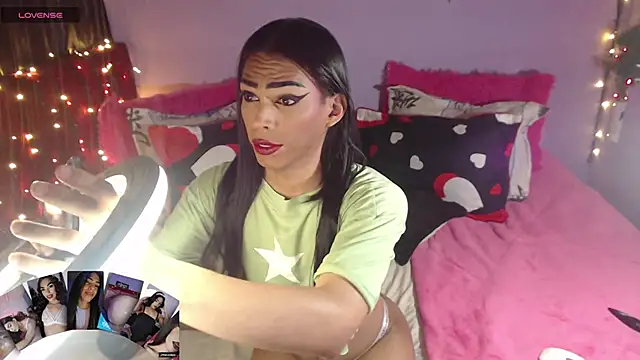 Snapshot of MARGOTFERRER chatting on 16, 9, 2025 MARGOTFERRER online show from 16, 9, 2025