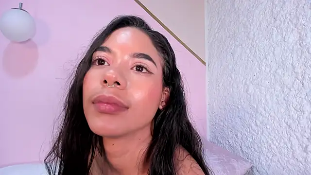 Snapshot of cate_martinez chatting on 9, 12, 2024 cate martinez online show from 9, 12, 2024