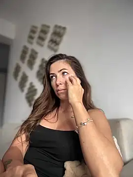 RaquelleDevon online show from 14, 10, 2025