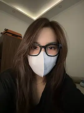 Lilisa miu online show from 13, 2, 2026