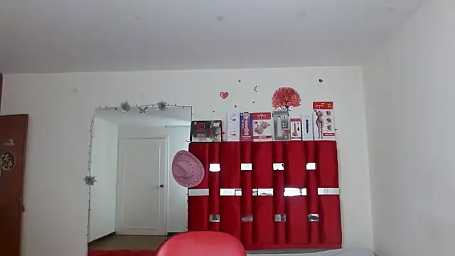 Snapshot of krystal_thomson chatting on 3, 10, 2025 krystal thomson online show from 3, 10, 2025