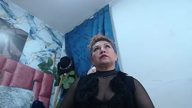 Kazsandraa online show from 29, 3, 2026