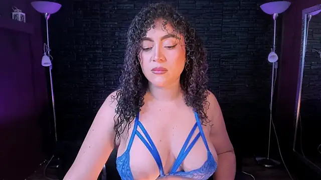 Kateryn  online show from 11, 3, 2025