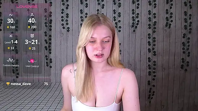 EmiliaDuchess online show from 23, 10, 2025