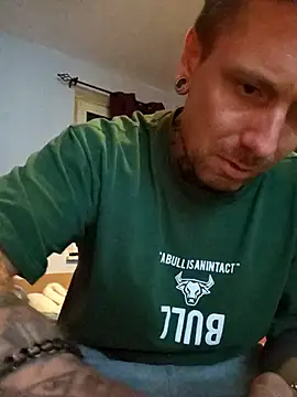 Snapshot of Schabernack1990 chatting on 30, 9, 2025 Schabernack1990 online show from 30, 9, 2025