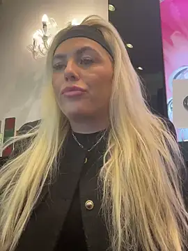 Snapshot of Arabellalee23 chatting on 22, 2, 2025 Arabellalee23 online show from 22, 2, 2025